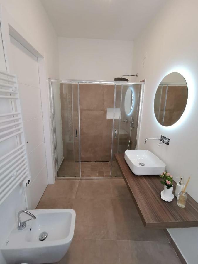 Suitesgaribaldi Cagliari Exterior photo