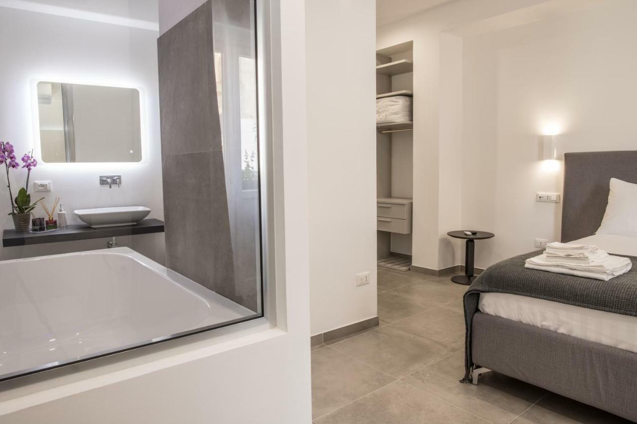 Suitesgaribaldi Cagliari Exterior photo