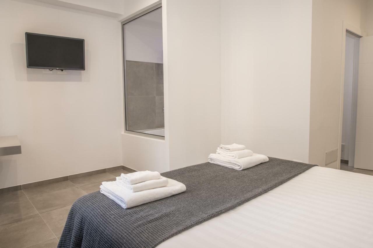 Suitesgaribaldi Cagliari Exterior photo